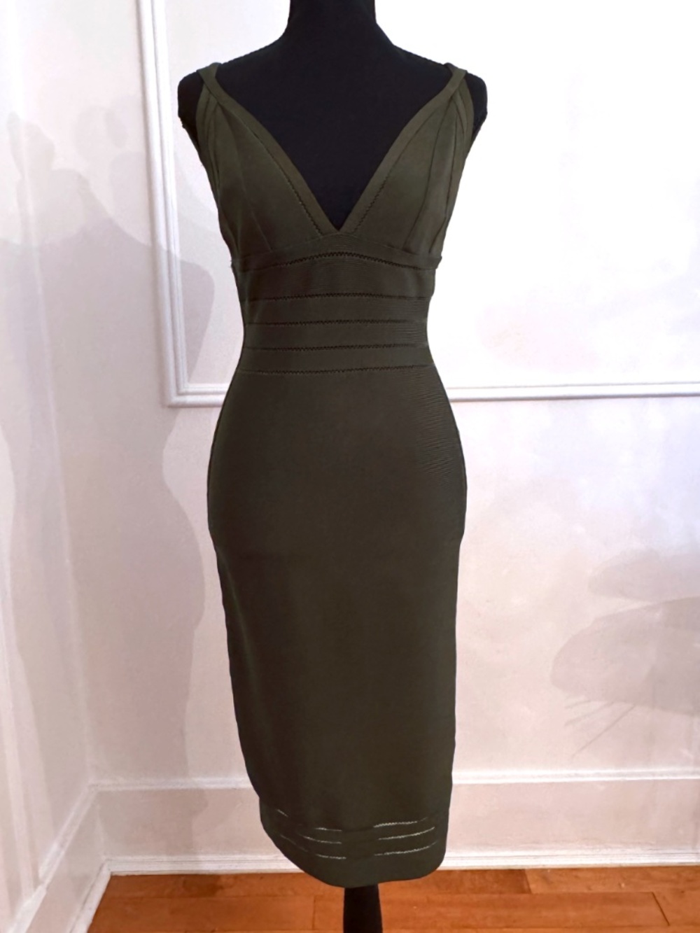 Herve Leger Poison Ivy Green Mesh Panel Bandage Dress V Neck Sleeveless S